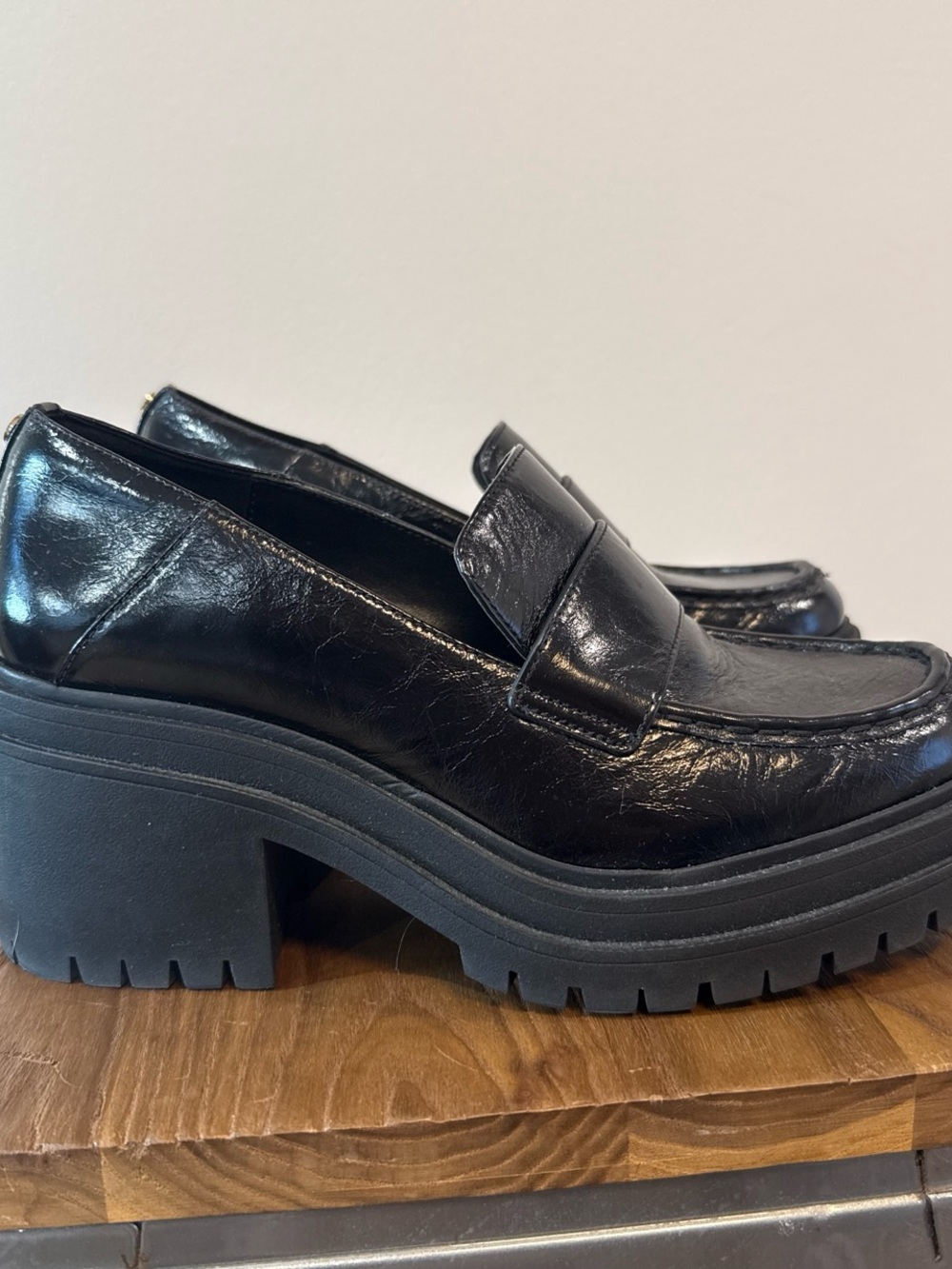 MICHAEL KORS Rocco Crackled Patent Leather Loafer
